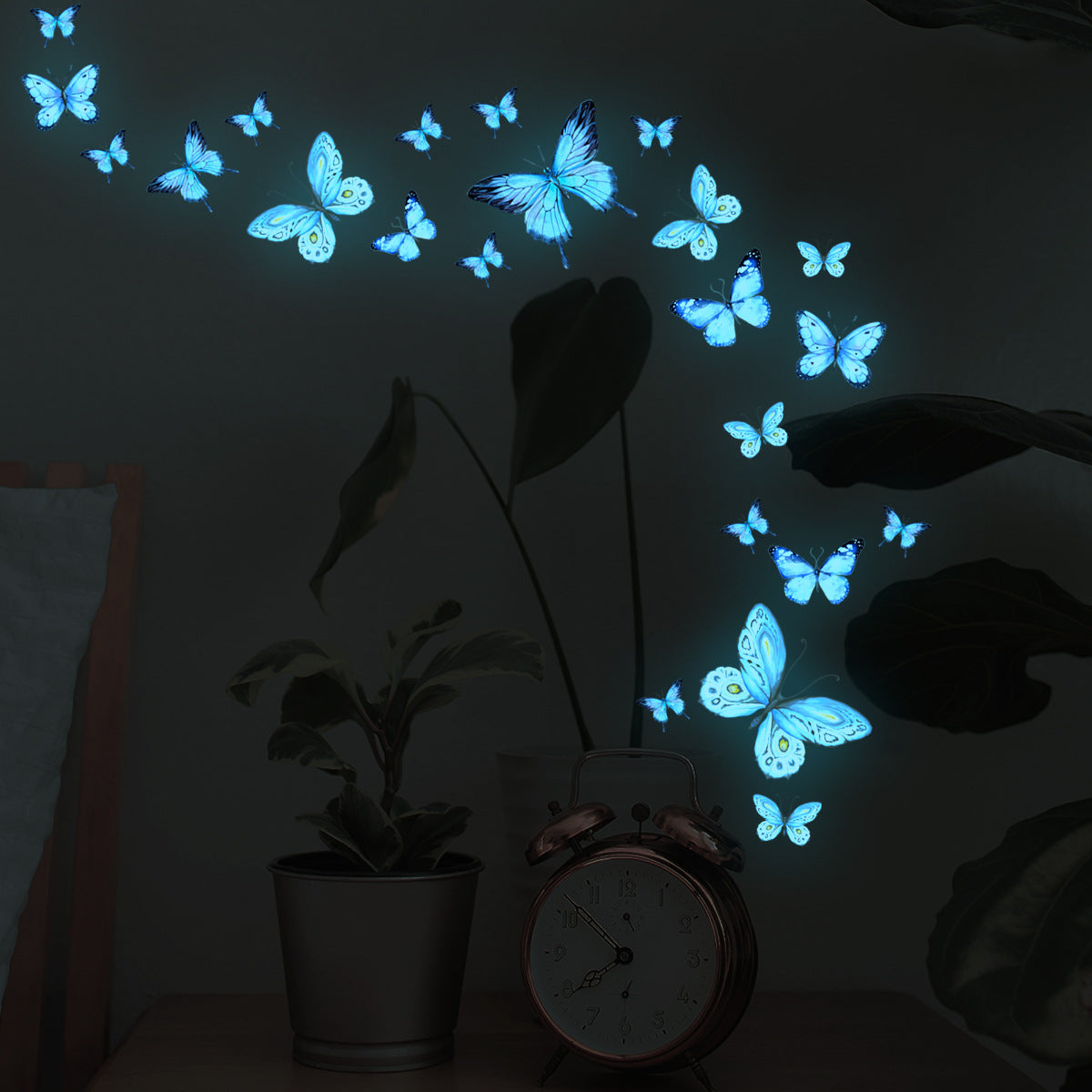 12Pcs/Set Luminous Butterfly Wall Stickers Living Room Butterflies